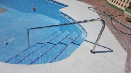 Pool railing